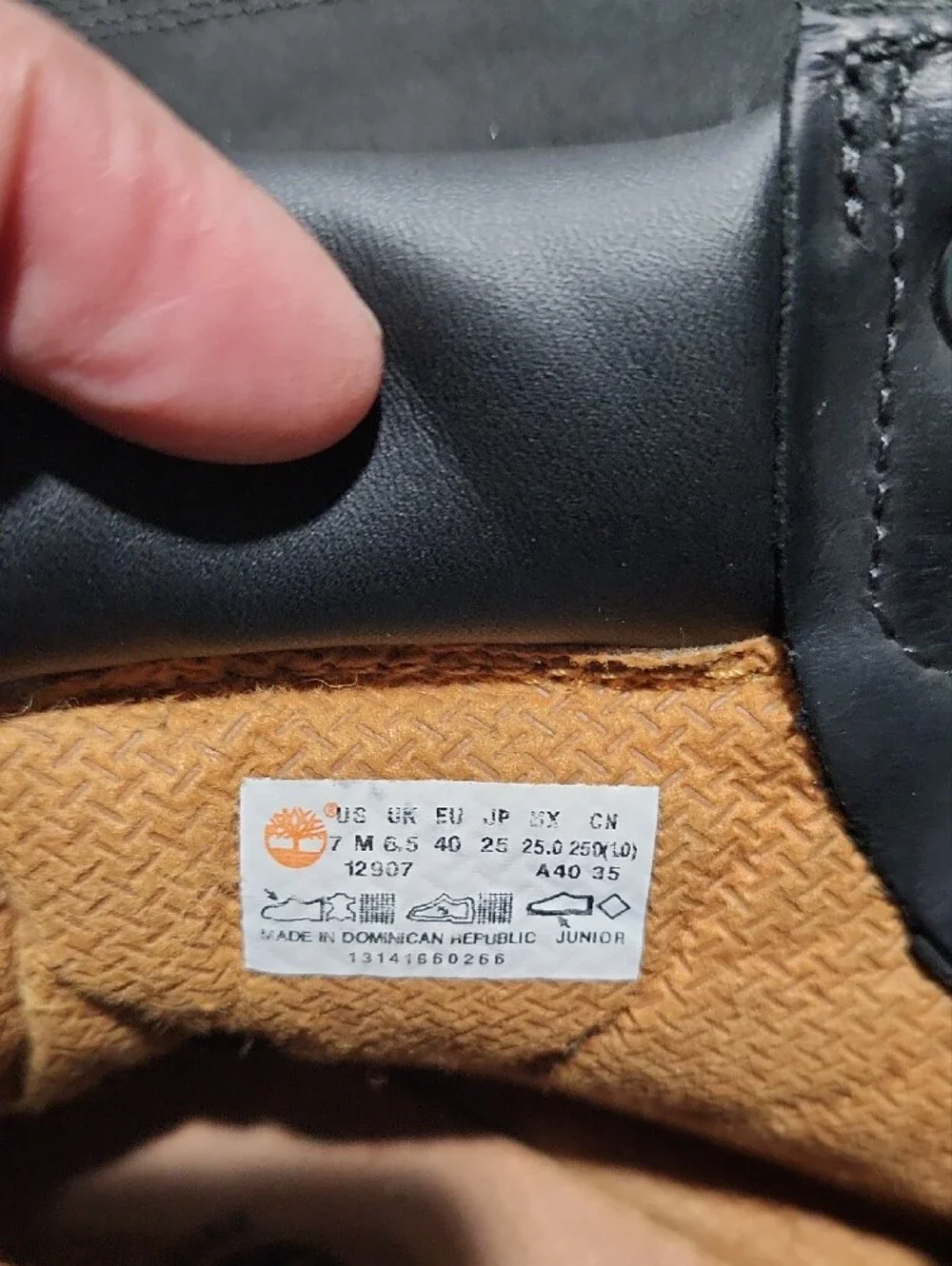 Jr Timberland® Premium 6-Inch Waterproof Boot Size 7 Black Nubuck